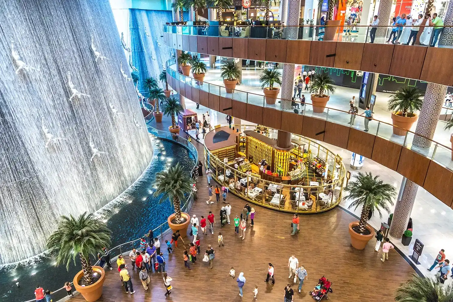 Dubai Aquarium & Underwater Zoo — The Dubai Mall, Shopping in Downtown Dubai, Dubai